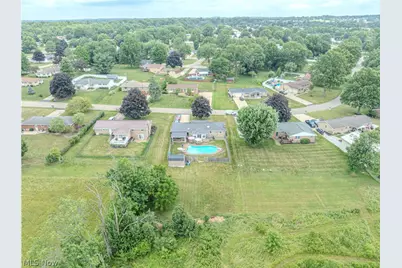 5244 Oakridge Drive, Louisville, OH 44641 - Photo 48