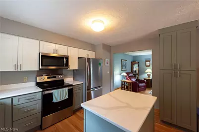 1349 Brookwood Drive, Mogadore, OH 44260 - Photo 4