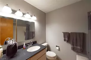 1349 Brookwood Dr, Mogadore, OH 44260 - Photo 24
