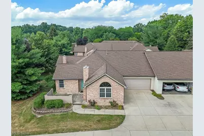 344 Greenbriar Drive, Ravenna, OH 44266 - Photo 2