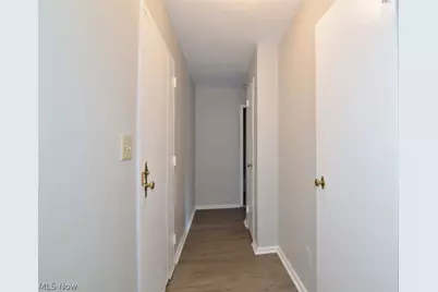 19201 Van Aken Boulevard #508, Huber Heights, OH 44122 - Photo 6