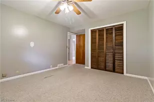 253 Harbel Dr, St Clairsville, OH 43950 - Photo 22