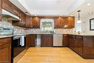 253 Harbel Dr, St Clairsville, OH 43950 - Photo 14