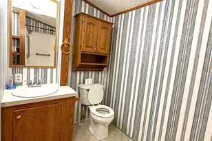 701 N Main St, Wellington, OH 44090 - Photo 12