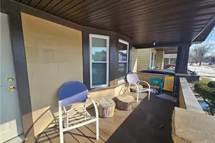 15301 Parkgrove Ave, Loveland, OH 44110 - Photo 2