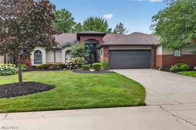 5242 Parkhurst Drive, Sheffield Village, OH 44054 - Photo 4