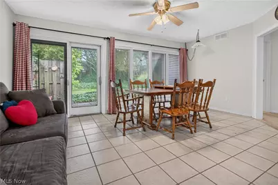 5242 Parkhurst Drive, Sheffield Village, OH 44054 - Photo 14