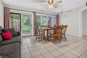 5242 Parkhurst Dr, Sheffield Village, OH 44054 - Photo 14
