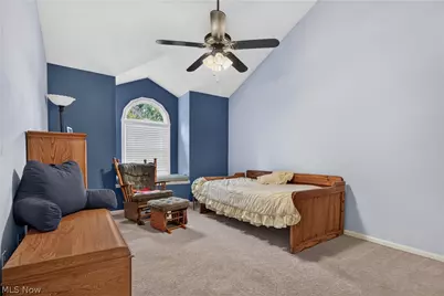 5242 Parkhurst Drive, Sheffield Village, OH 44054 - Photo 24