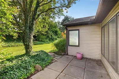5242 Parkhurst Drive, Sheffield Village, OH 44054 - Photo 34