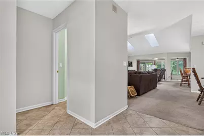 5242 Parkhurst Drive, Sheffield Village, OH 44054 - Photo 6