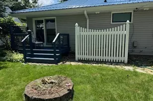 902 Highland Blvd, Coshocton, OH 43812 - Photo 2