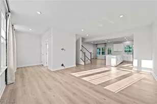 1377 Chateau Pl, Avon, OH 44011 - Photo 2