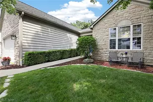 8353 Almond Park Dr, Blacklick, OH 43004 - Photo 4