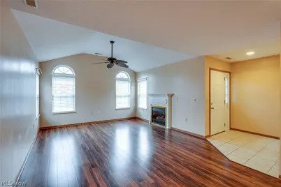 4201 Tannybrooke Lane NW #4C, Canton, OH 44718 - Photo 10
