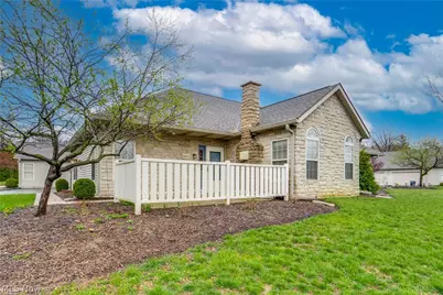 4201 Tannybrooke Lane NW #4C, Canton, OH 44718 - Photo 2