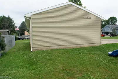 602 S Mill Street, Louisville, OH 44641 - Photo 6