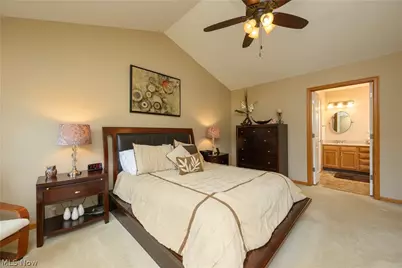 3176 Carie Hill Circle NW, Massillon, OH 44646 - Photo 20