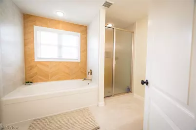 3318 Hampton Hall, Poland, OH 44514 - Photo 22