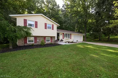 12073 Lockage Road NW, Canal Fulton, OH 44614 - Photo 2