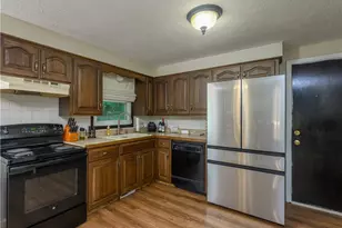 12073 Lockage Rd NW, Canal Fulton, OH 44614 - Photo 10