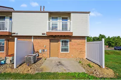 1545 Whitehall Boulevard, Kent, OH 44240 - Photo 8