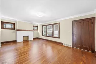 1583 Victoria Ave, Oakwood, OH 44107 - Photo 4
