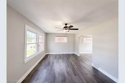 4415 Oak Park Avenue, Loveland, OH 44109 - Photo 8