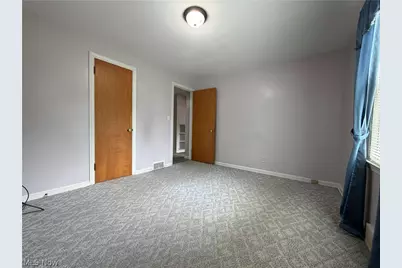 1021 W College Road, Alliance, OH 44601 - Photo 18