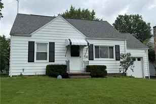 1021 W College Rd, Alliance, OH 44601 - Photo 2