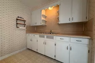 1021 W College Rd, Alliance, OH 44601 - Photo 10