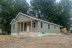 173 Hayward Ave, Conneaut, OH 44030 - Photo 2