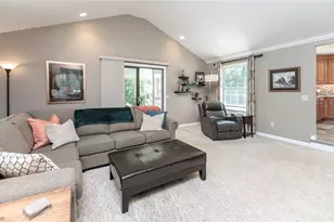 4511 Ranchwood Rd, Akron, OH 44333 - Photo 10