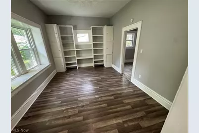 674-676 Carlysle Street, Akron, OH 44310 - Photo 8