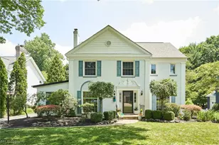 183 Overwood Rd, Akron, OH 44313 - Photo 2