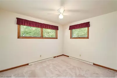 299 W Caston Road, New Franklin, OH 44319 - Photo 16