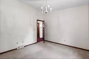 1229 Scenicrest St NW, Uniontown, OH 44685 - Photo 28