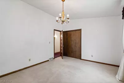 1229 Scenicrest Street NW, Uniontown, OH 44685 - Photo 26