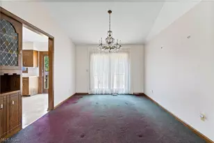 1229 Scenicrest St NW, Uniontown, OH 44685 - Photo 12
