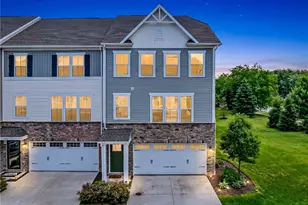 1497 Caymus Ct, Avon, OH 44011 - Photo 2
