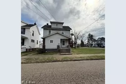 2106 Indiana Way NE, Canton, OH 44705 - Photo 1