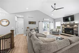 11580 Basswood Rd, Chardon, OH 44024 - Photo 8