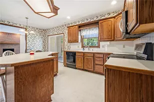 6638 Forestwood St NW, Canton, OH 44718 - Photo 20