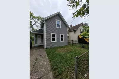2059 W 42nd Street, Loveland, OH 44113 - Photo 1
