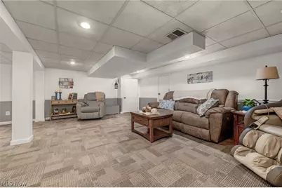 984 Cleveland Avenue, Amherst, OH 44001 - Photo 24