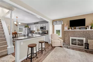 984 Cleveland Ave, Amherst, OH 44001 - Photo 8