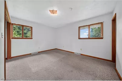 4552 N Monroe Center Road, Kingsville, OH 44048 - Photo 16