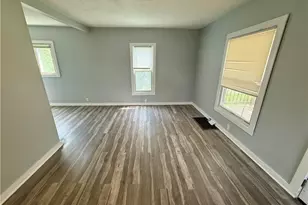 1305 Curtis St, Akron, OH 44301 - Photo 4