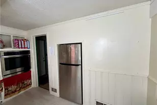 1565 Chattanooga Ave, Youngstown, OH 44514 - Photo 6