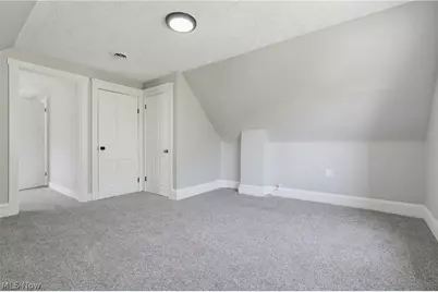 9306 Pierpont Avenue, Loveland, OH 44108 - Photo 28
